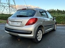 Peugeot 207 1.4 2008 Essence Euro 4 102000km carnet airco