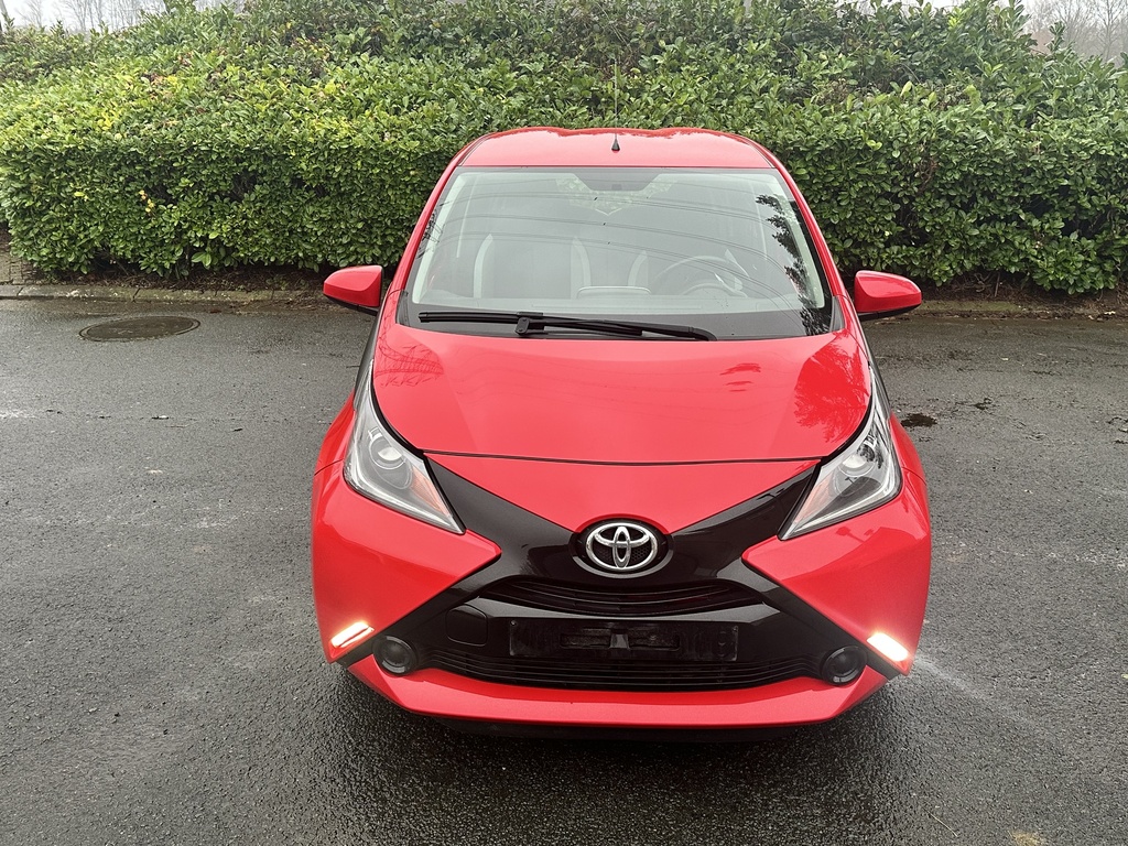 Toyota Aygo 1.0 2017 Essence 32000km Carnet d’entretien 