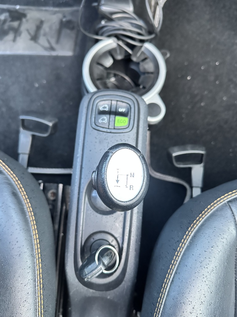 Smart Fortwo 2011 Cabriolet CarPlay Jante Carnet d’entretien