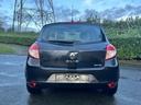 Renault Clio 3 2010 1.6 Essence Euro 4 Automatique GPS Airco