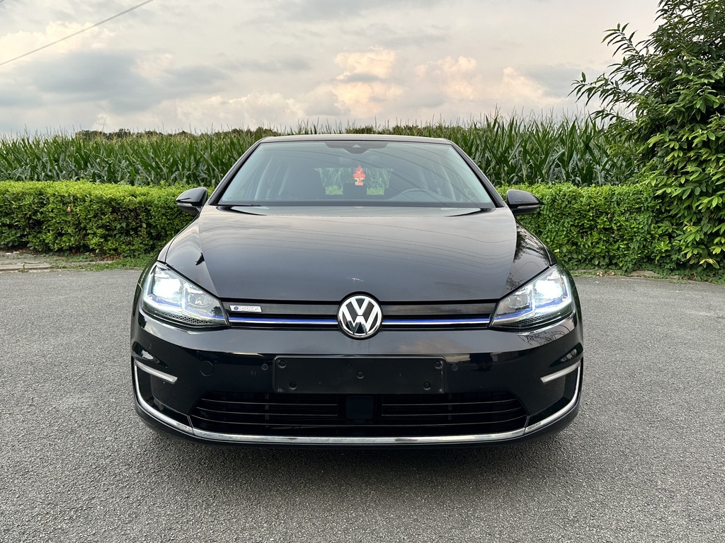 Volkswagen Golf E-Golf 100% Électrique 2018 Euro 6b full op