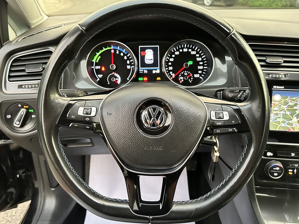 Volkswagen Golf E-Golf 100% Électrique 2018 Euro 6b full op