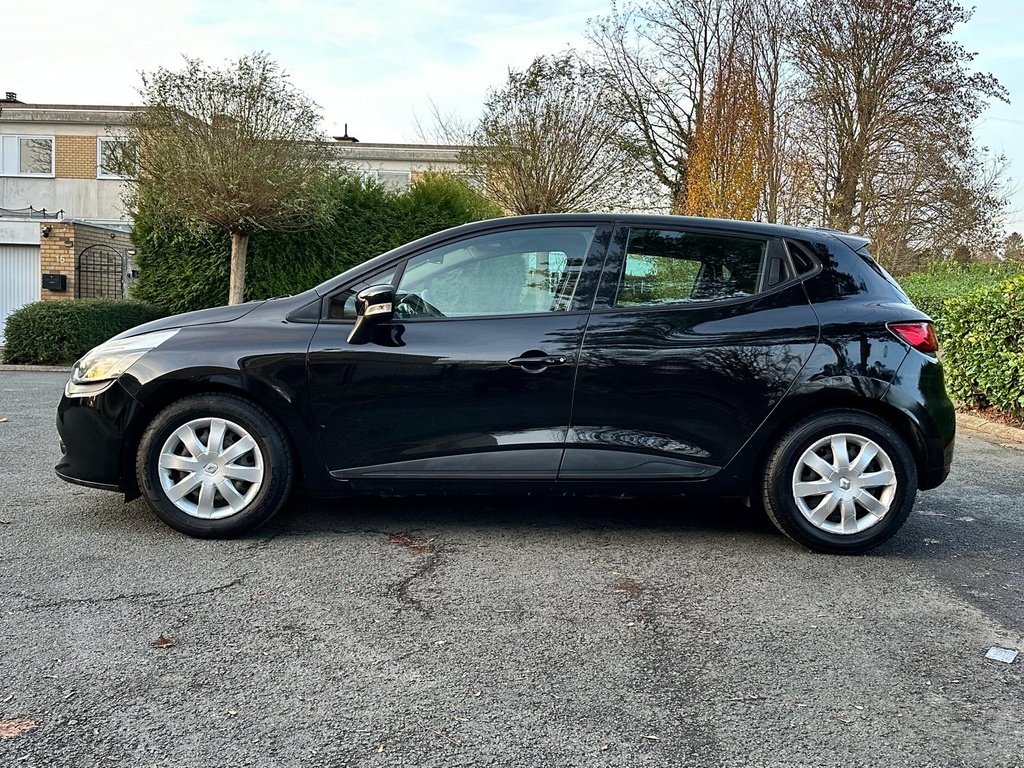 Renault Clio 4 1.2 2014 Essence Euro 4 75000km Airco LED