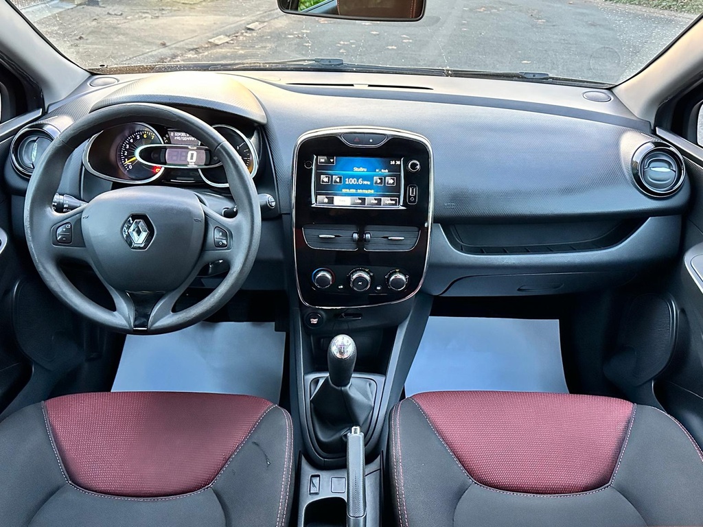 Renault Clio 4 1.2 2014 Essence Euro 4 75000km Airco LED